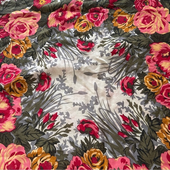 Perry Ellis Blue Floral Scarf - Picture 7 of 8